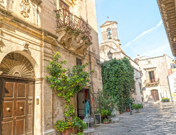 Particolare architettonico del centro storico di Galatina